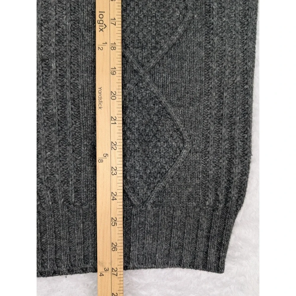 Jos A‎ Bank Sweater Men's M Gray 1/4 Zip Cable Fisherman Knit Lamb's Wool Blend